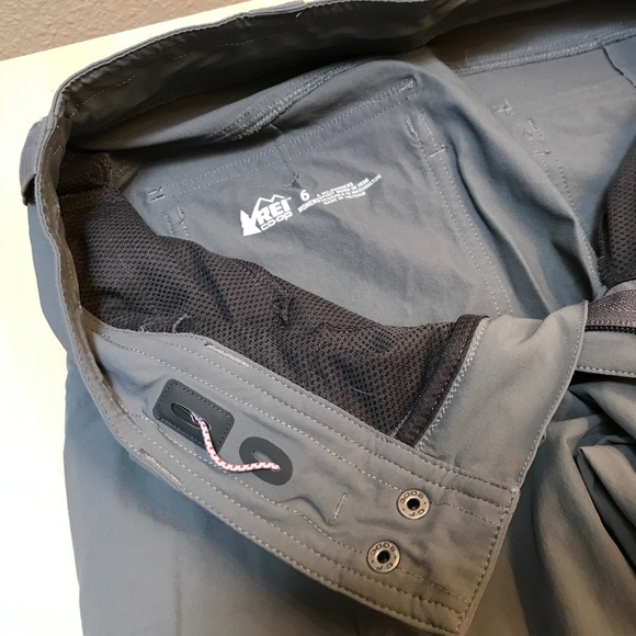 REI Screeline Performance Hiking Pants Size 6. Grey. 4 way stretch. NWOT. - Picture 7 of 14